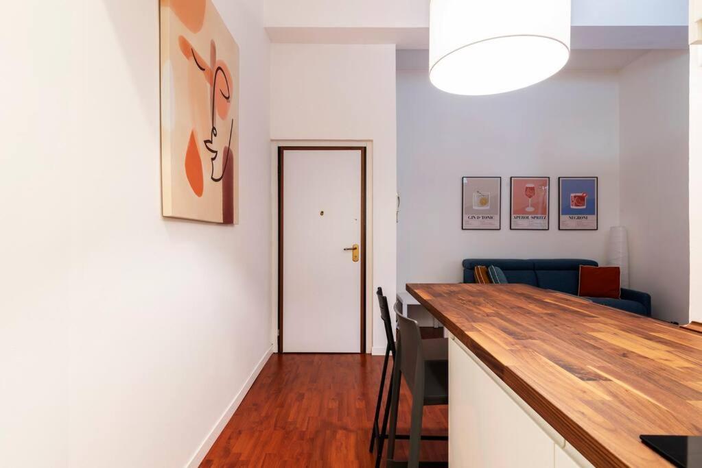 Loft In Zona Buonarroti Apartment Milan Bagian luar foto