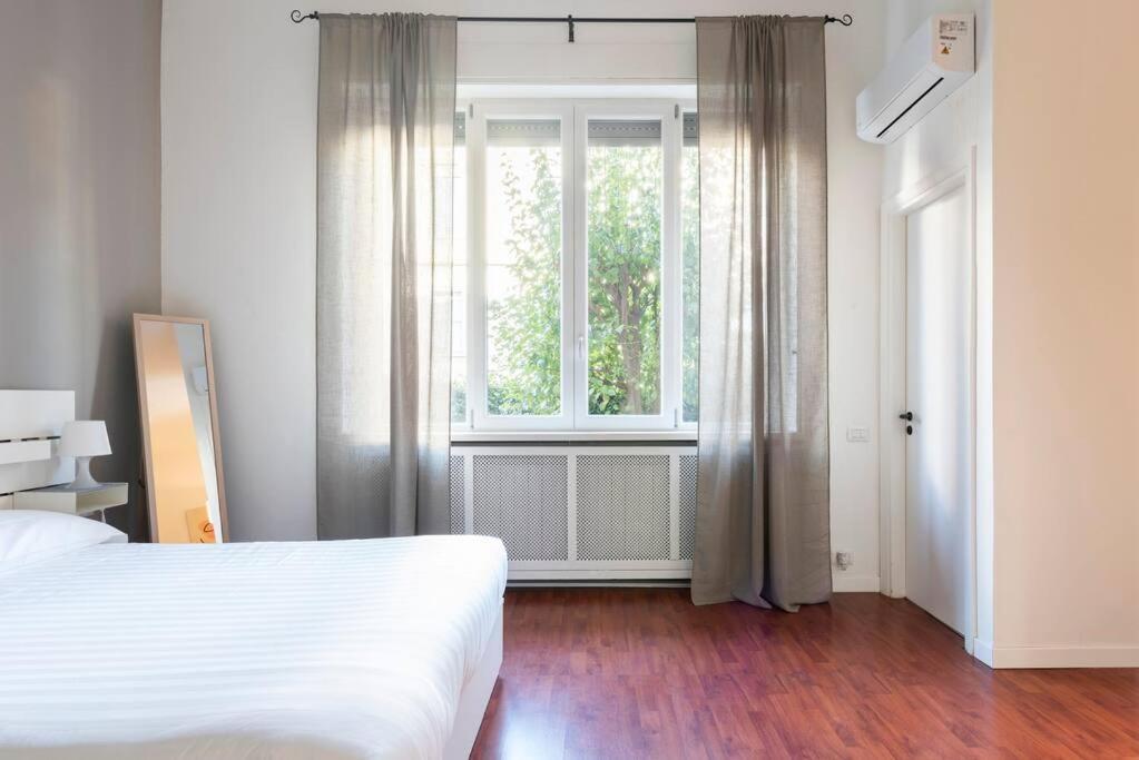 Loft In Zona Buonarroti Apartment Milan Bagian luar foto
