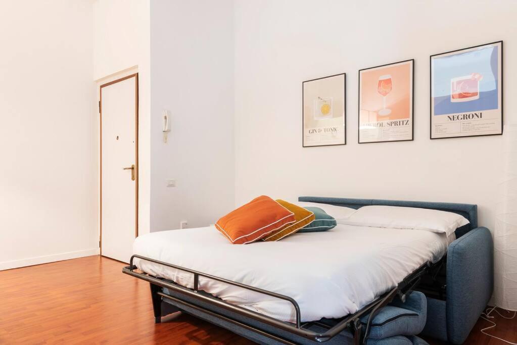 Loft In Zona Buonarroti Apartment Milan Bagian luar foto